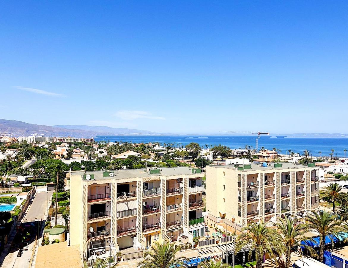 Apartamento Roquetas De Mar Urbanizacion, 2 Dormitorios, Gran Terraza Con Vista Al Mar, Wi-Fi, Parking Y Piscina Ngoại thất bức ảnh